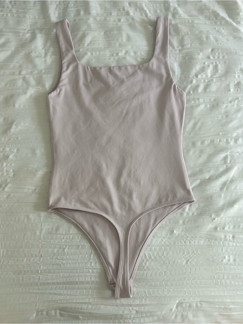 Aritzia Original Contour Pursue Squareneck Bodysuit - Picture 2 of 2